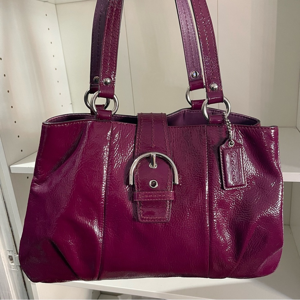 Coach Women's Magenta Purple Leather Shoulder Bag